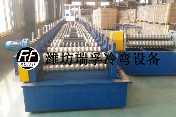 糧倉波紋板設(shè)備