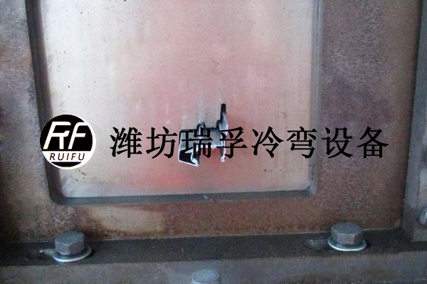 門框窗設(shè)備