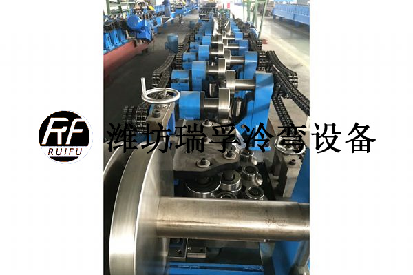 C型鋼成型設備