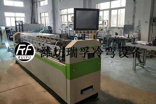 輕鋼別墅設(shè)備