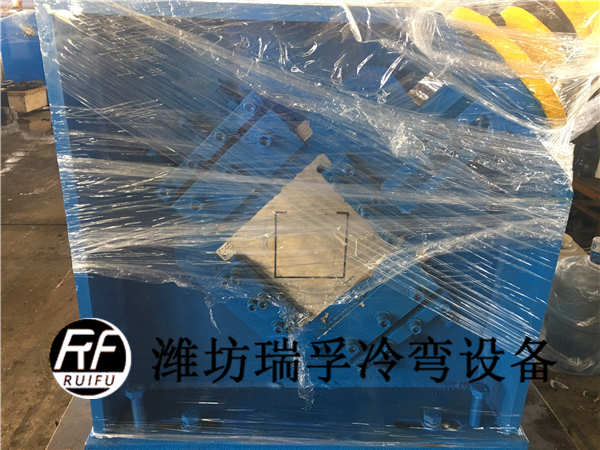 小橋架設備-100X100型